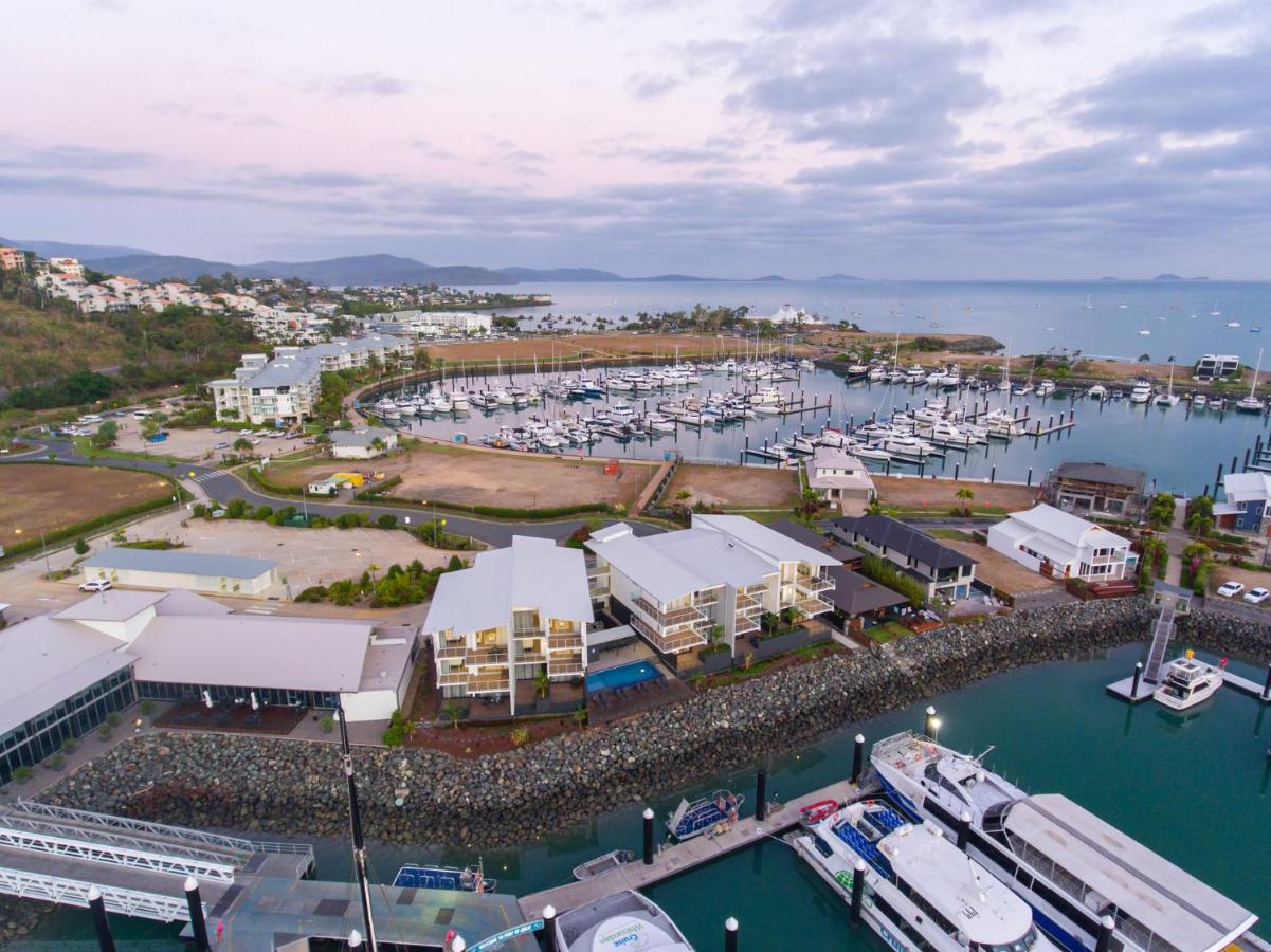 Harbour Cove Hotel Airlie Beach Exterior foto